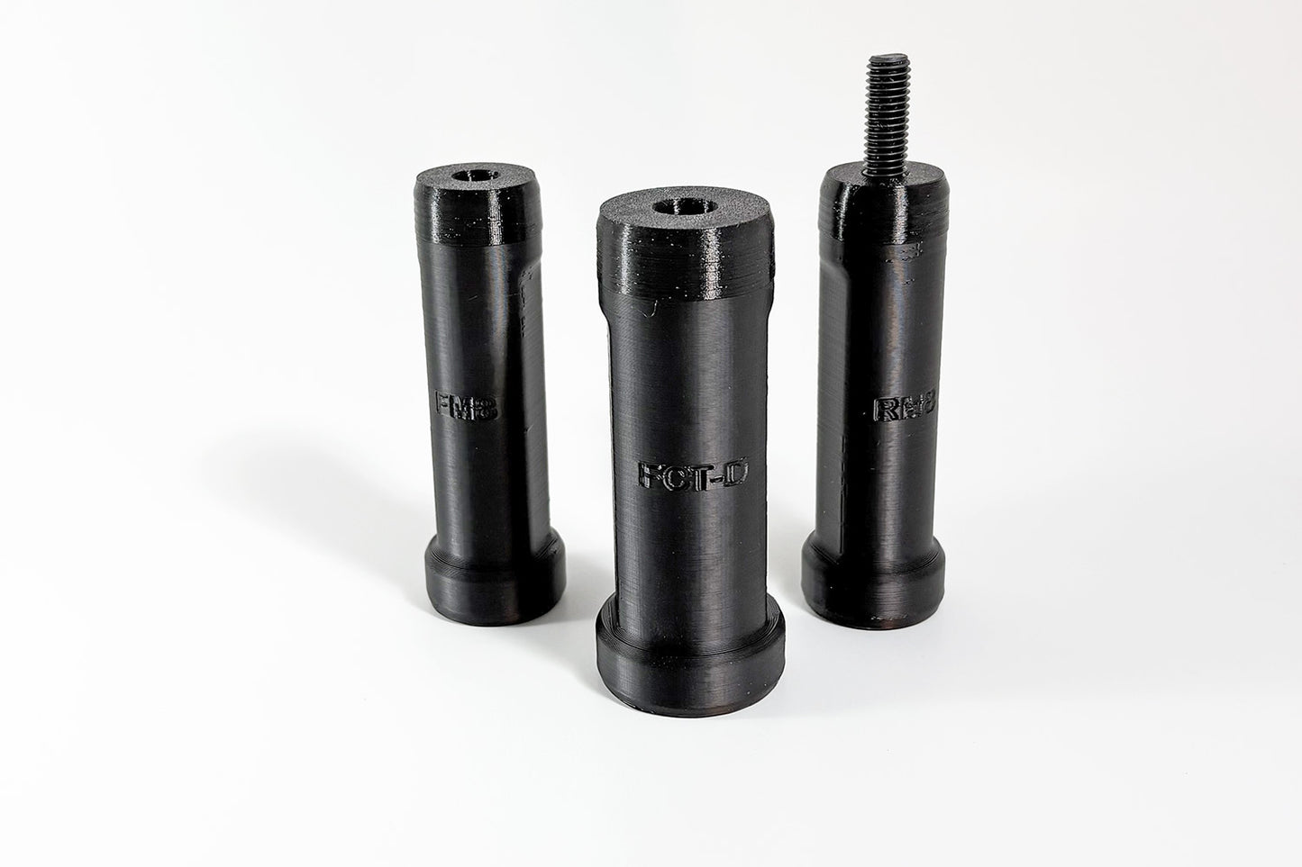 Our Lower Leg Removal Tools offer a good grip and will protect your forks, so you can concentrate on your fork maintenance.